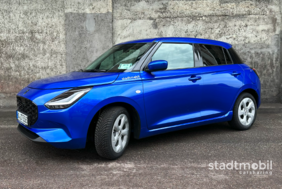 Suzuki Swift in blau metaillic