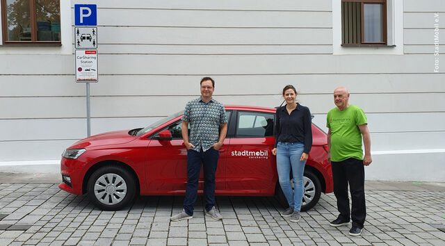 Eröffnung und Fragen zur stadtmobil Station Neuhausen Schlossplatz